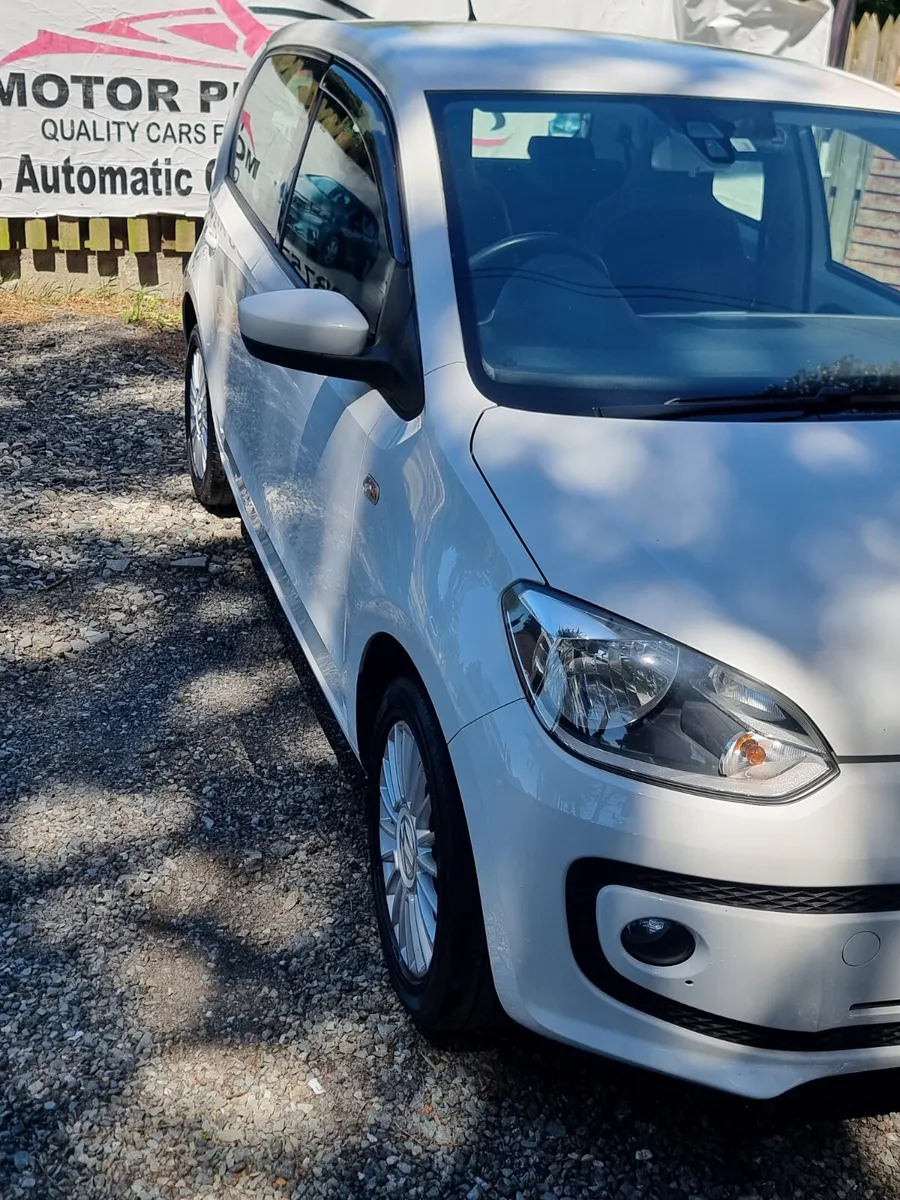 Volkswagen Up 1.0 Automatic - Image 2
