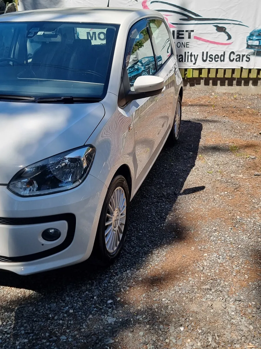 Volkswagen Up 1.0 Automatic - Image 3