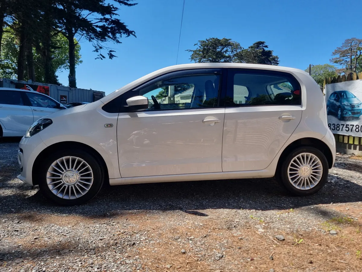 Volkswagen Up 1.0 Automatic - Image 4