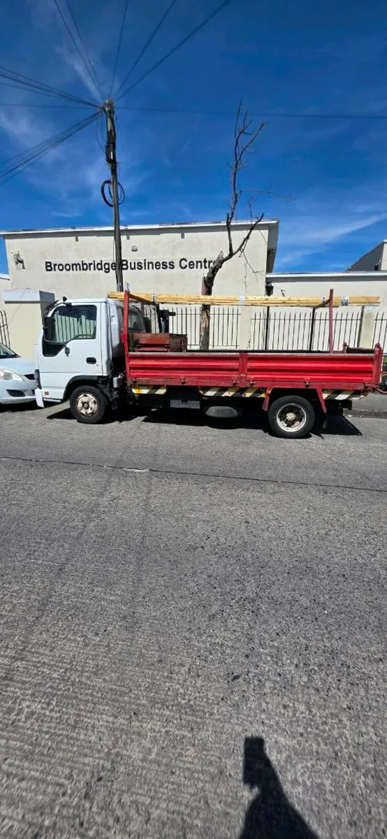 Isuzu Tipper Truck. - Image 2