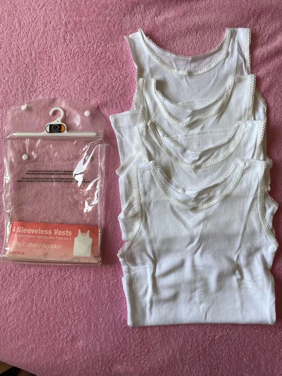 4 Pack of Sleeveless Vests - Image 4