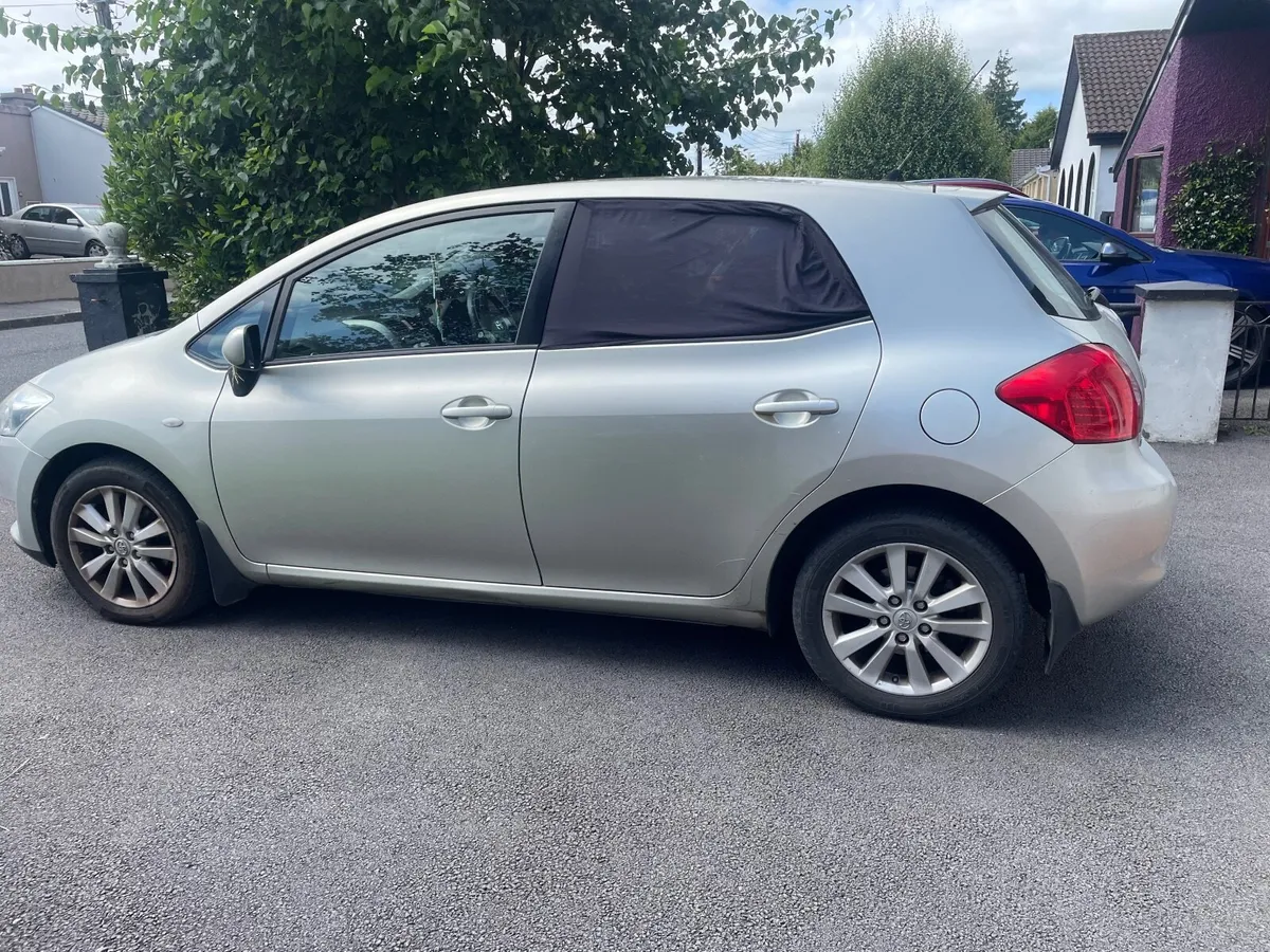 Toyota Auris 2008 - Image 4