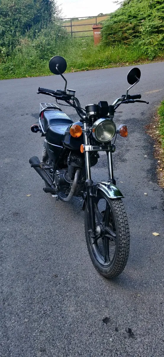 SUZUKI BLACK GN125 - Image 1