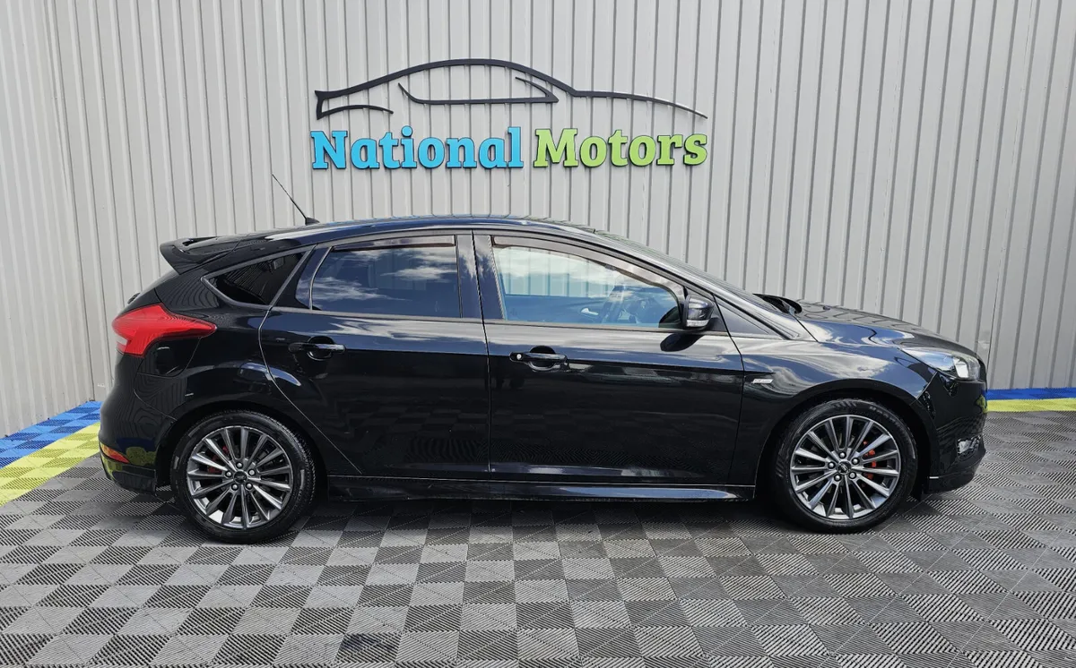 2017 Ford Focus 1.5 ST-Line TDCi 120HP - Image 2