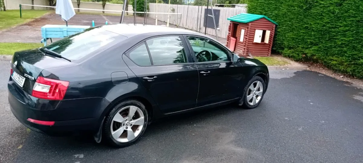 Skoda Octavia Elegance.  Nct Sept/26 Taxed July/26 - Image 3