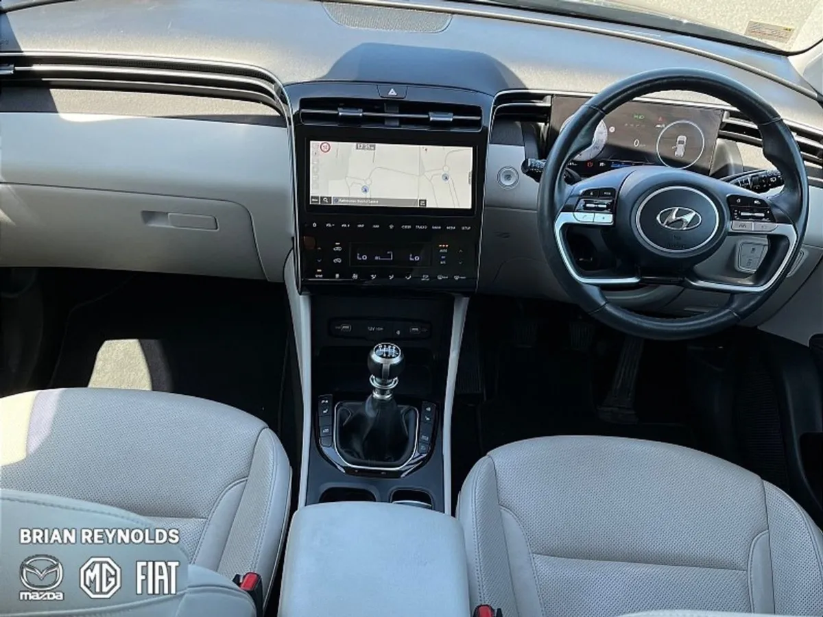 Hyundai Tucson 2WD Executive Plus - Image 3