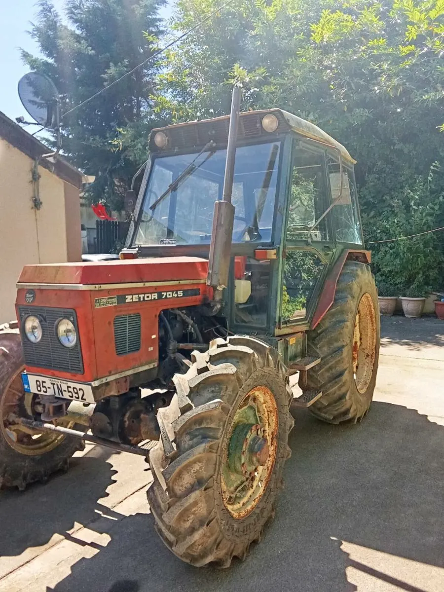 Tractor - Image 2