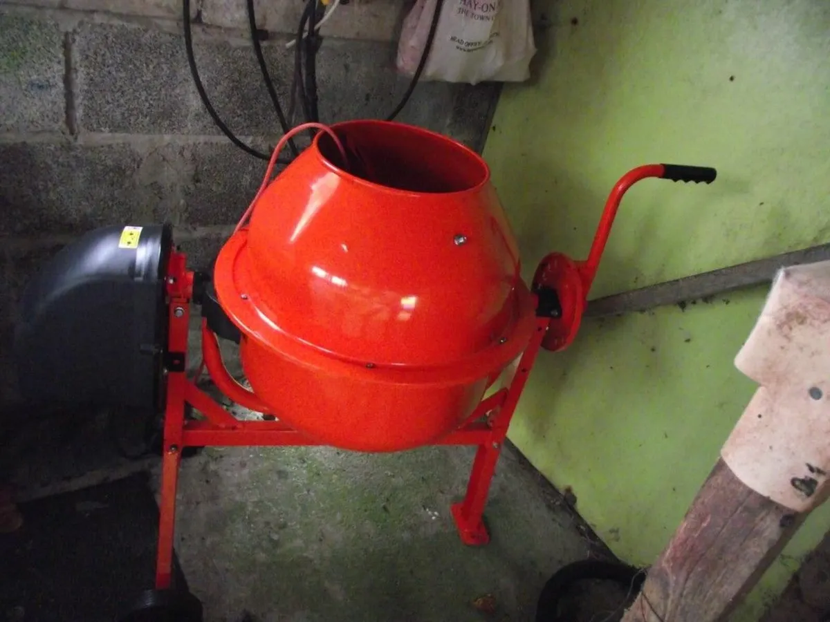 Portable Cement Mixer - as new - unused - Image 1