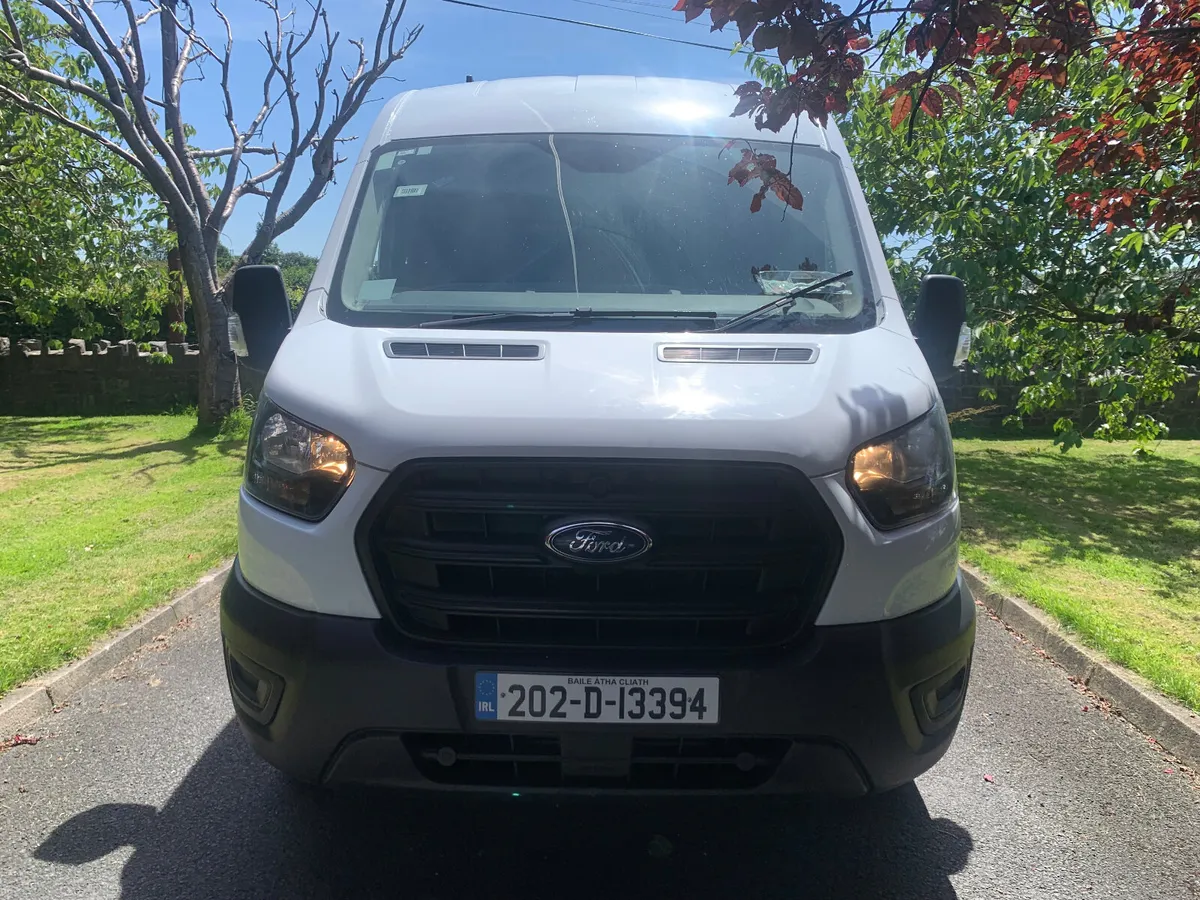 Ford Transit 350L 2020 - Image 3