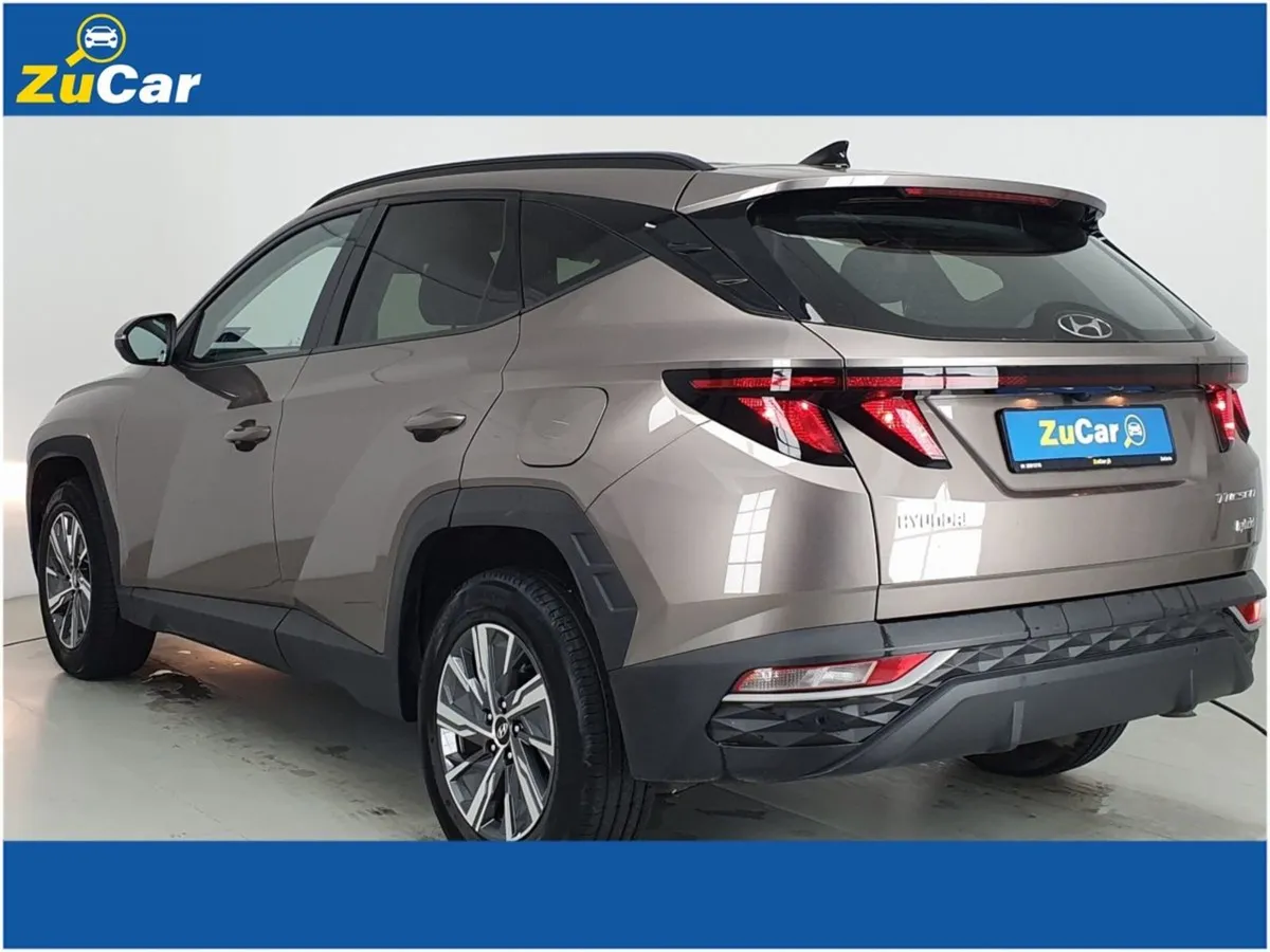 Hyundai Tucson  60 2WD Executive HEV Auto - Image 4