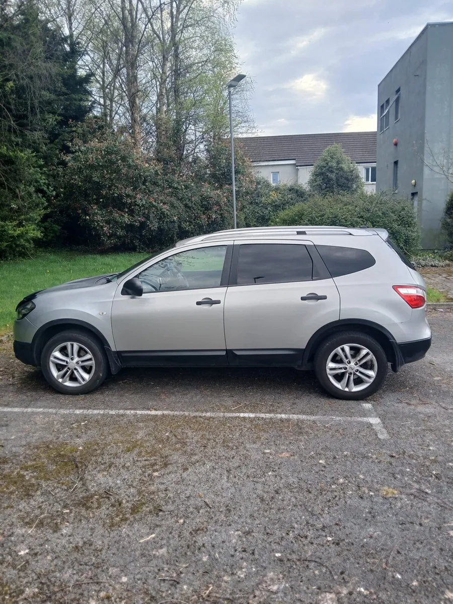 Nissan Qashqai +2 - Image 2