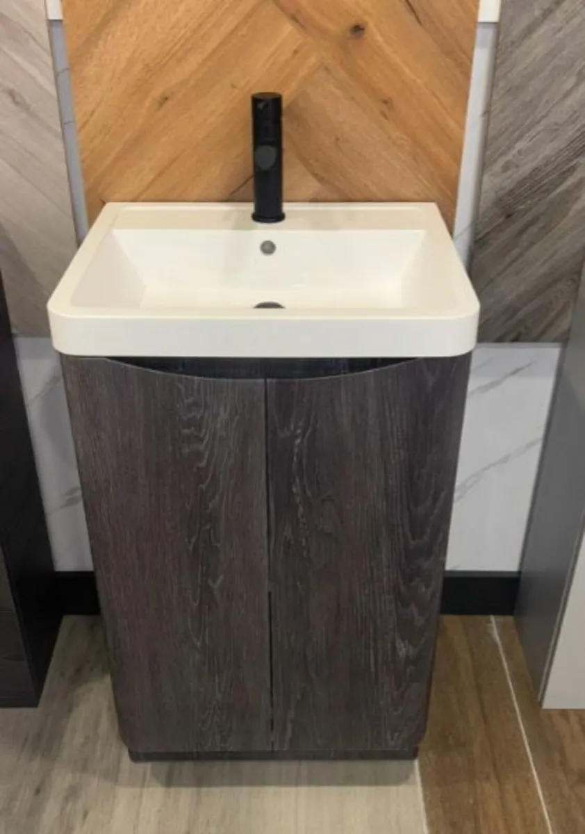 Bathshack - Ex-Display Designer Vanity Unit & Tap - Image 1
