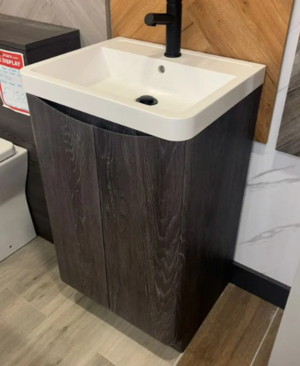 Bathshack - Ex-Display Designer Vanity Unit & Tap - Image 2