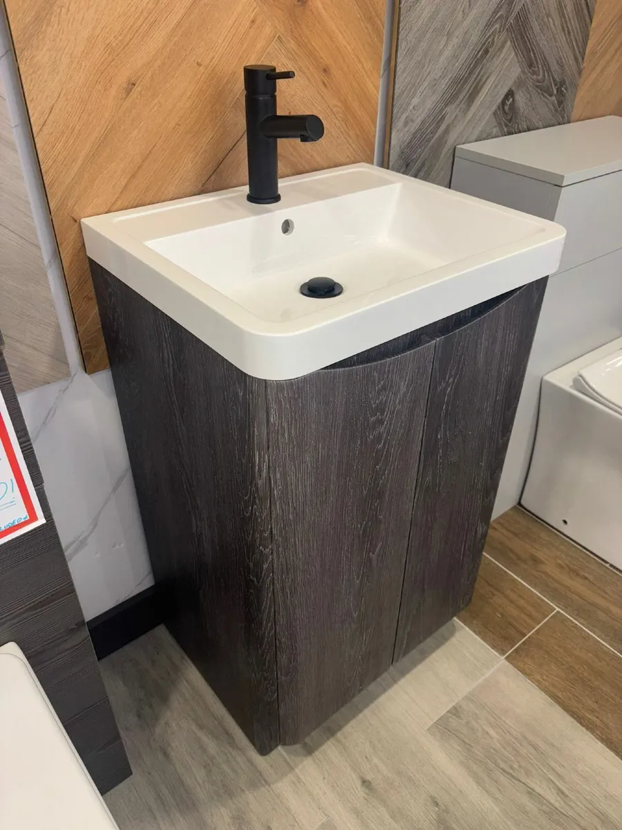 Bathshack - Ex-Display Designer Vanity Unit & Tap - Image 3