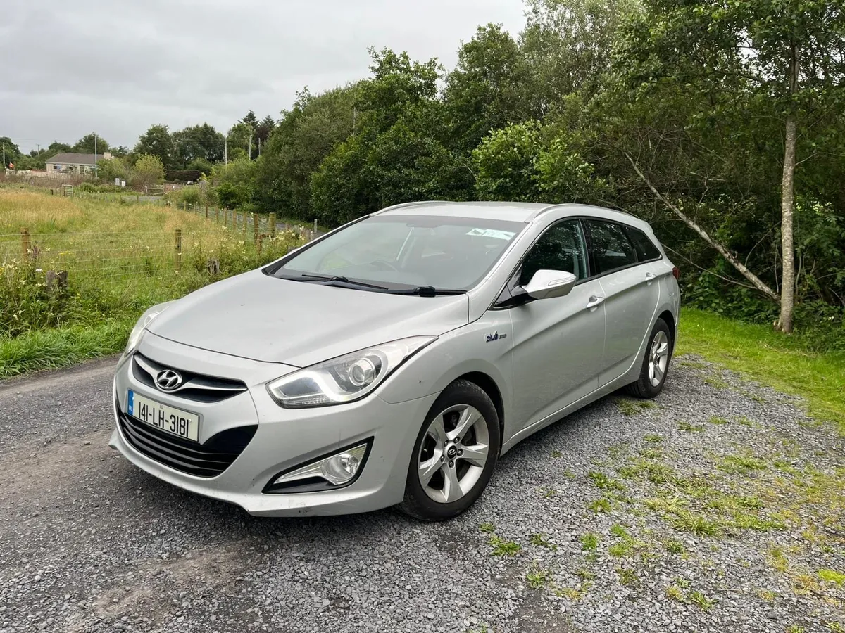 2014 Hyundai I40 1.7 Diesel blue - Image 1