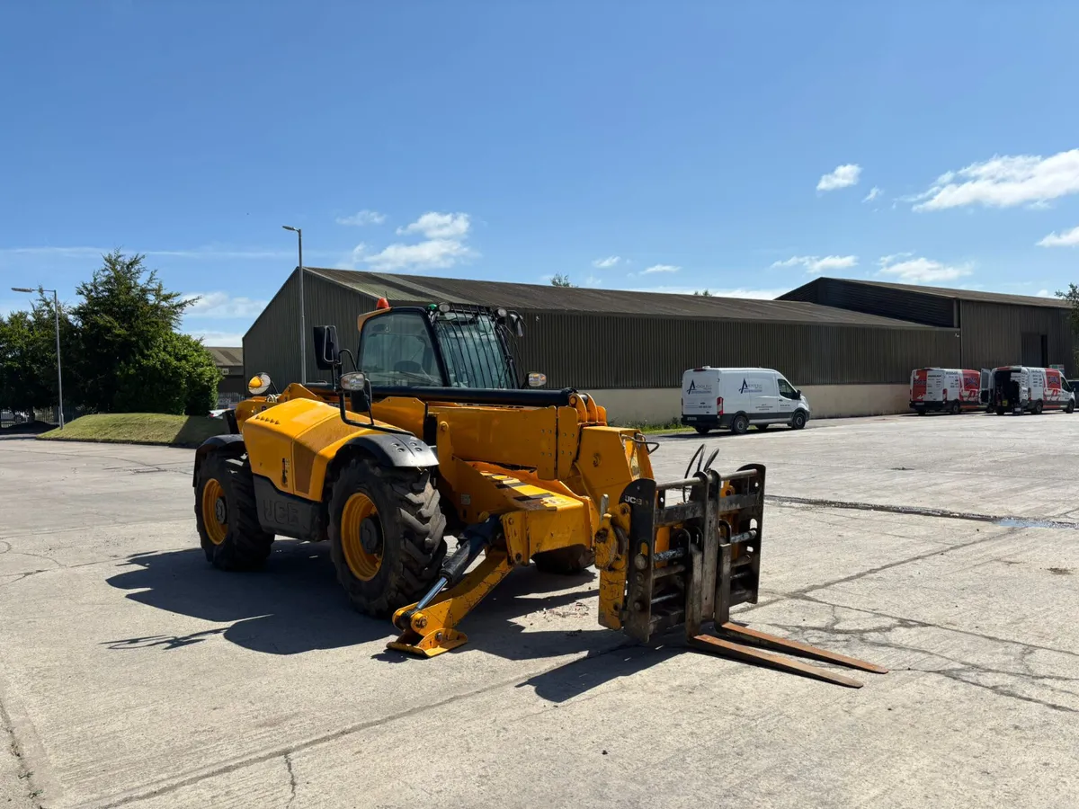 2020 JCB 540 140 Hi Viz Telehandler - Image 4