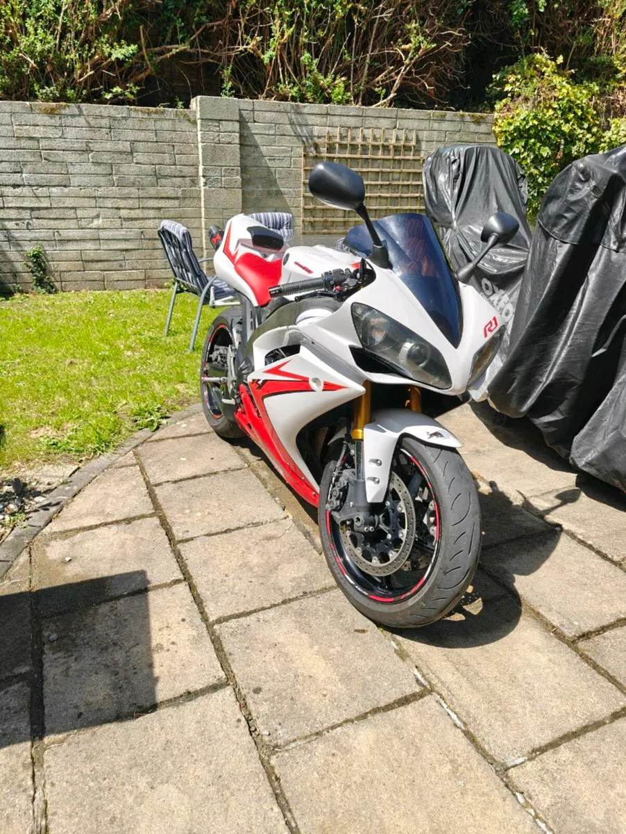 Yamaha R1 2007 - Image 1