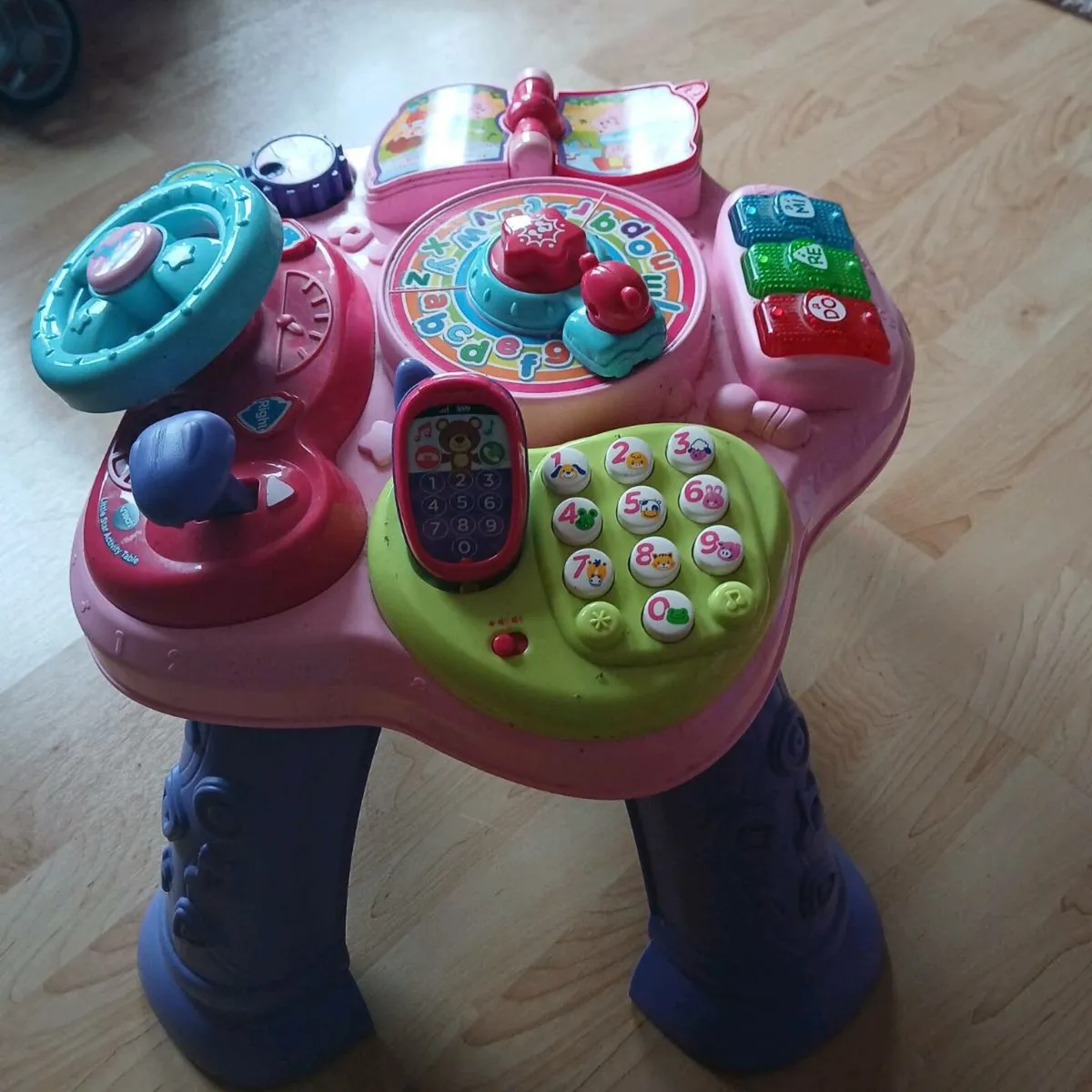Kids activity table - Image 2
