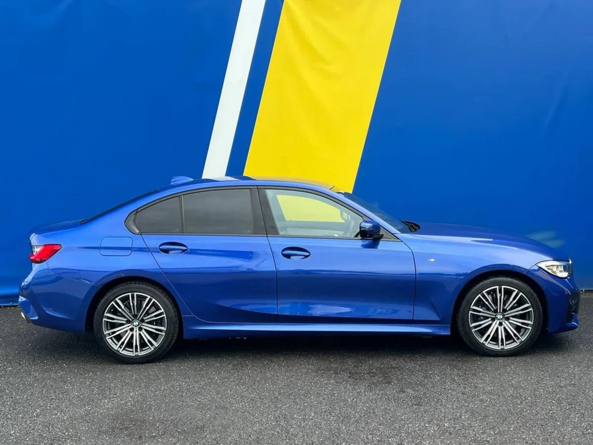 BMW 3-Series 330e M-SPORT 2.0 HYBRID // LEATHER HE - Image 2