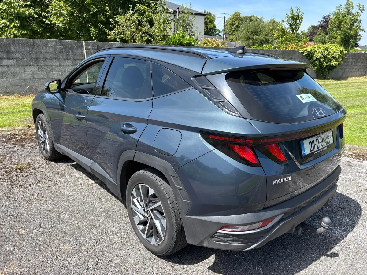 Hyundai Tuscon Executive 5DR - Image 2