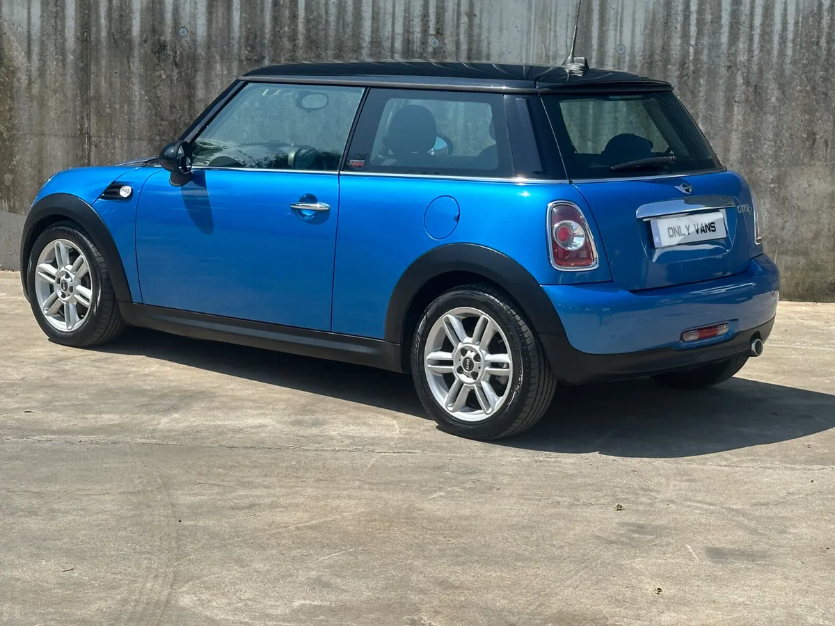 Mini Cooper 2011 fsh cheap tax - Image 3