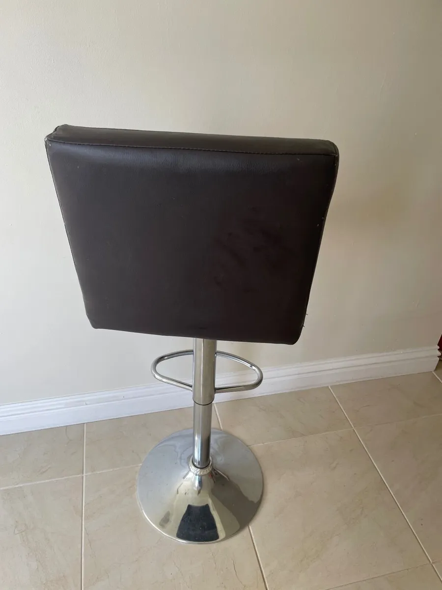 Breakfast bar stools x3 - Image 3