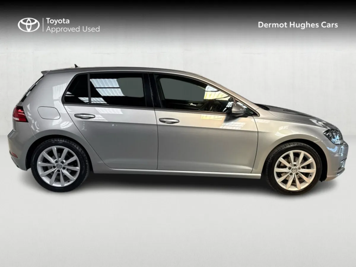 Volkswagen Golf HIGHLINE 1.6 TDI MANUAL 5SPEED 5DR - Image 3