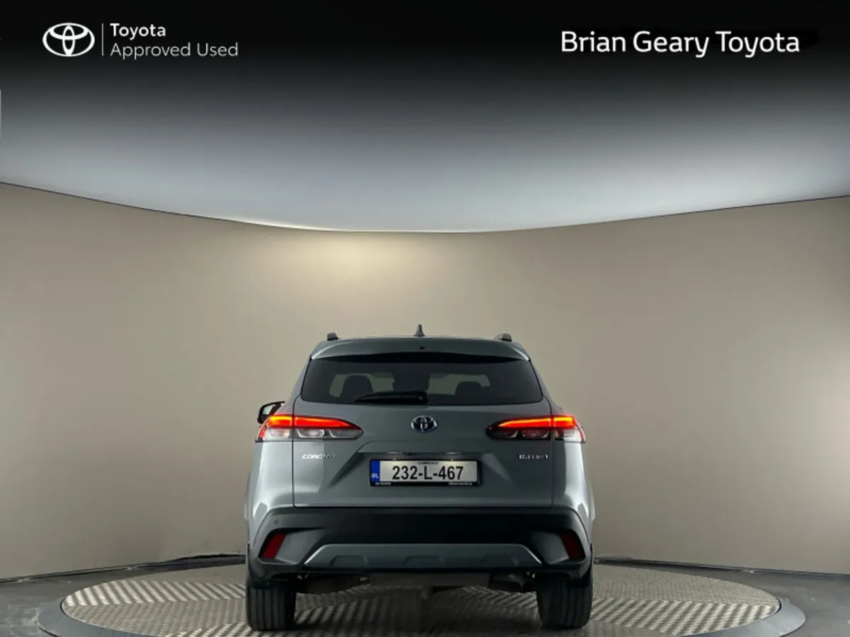 Toyota Corolla Cross HYBRID 2.0 SPORT - Image 4