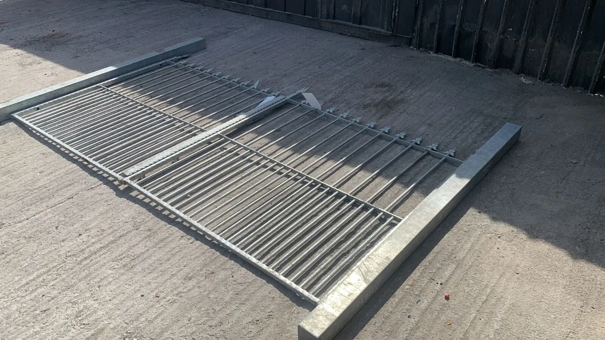 Galvanized Steel Gate - Image 1