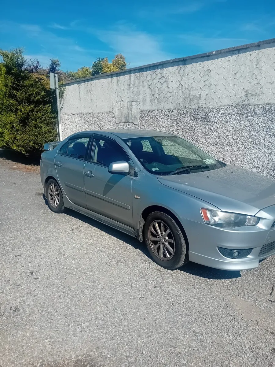 Mitsubishi Lancer - Image 3