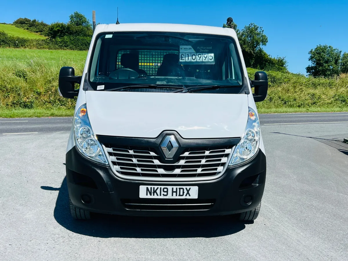 2019 Renault Master Tipper €13750 ON IRISH REG - Image 2