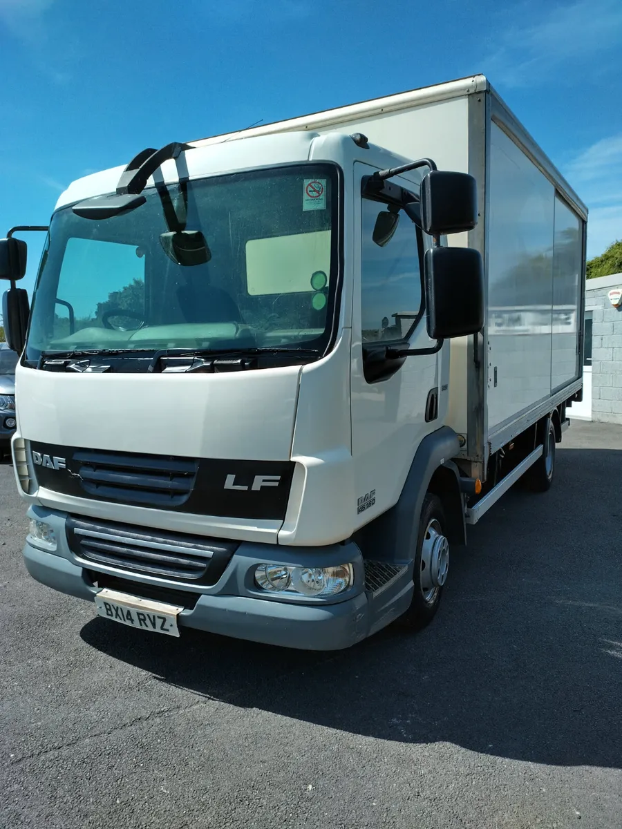 DAF BOX TRUCK LF 45 2014 - Image 2