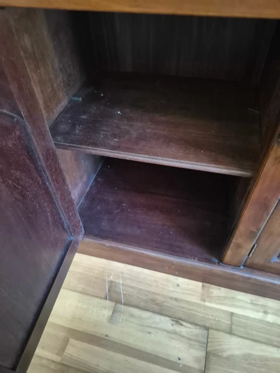 Mahogany sideboard - Image 2