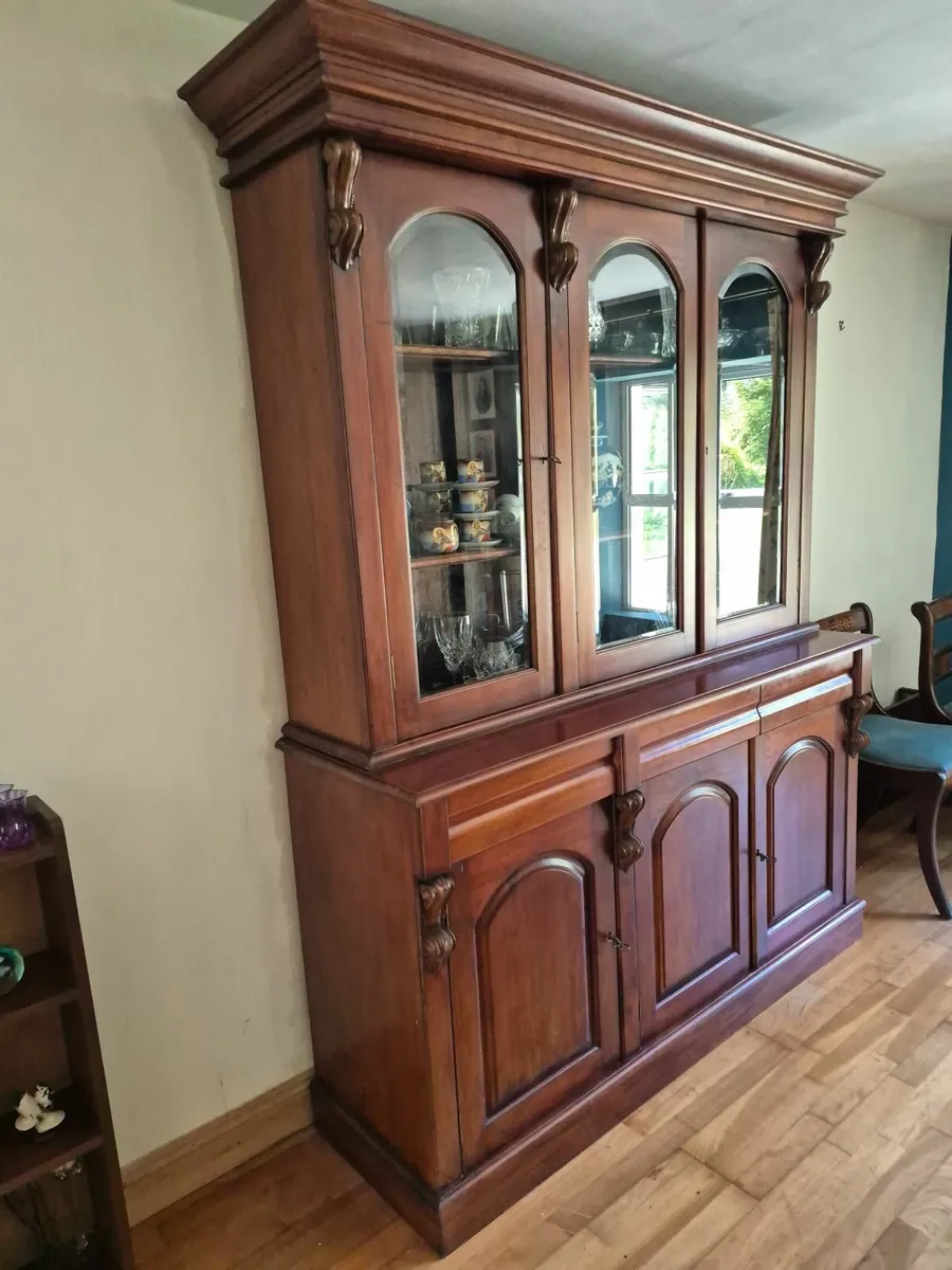 Mahogany sideboard - Image 3