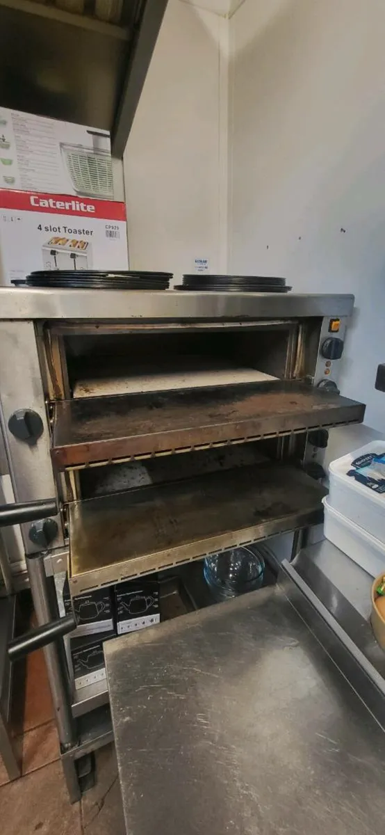 PIZZA OVEN - Image 3