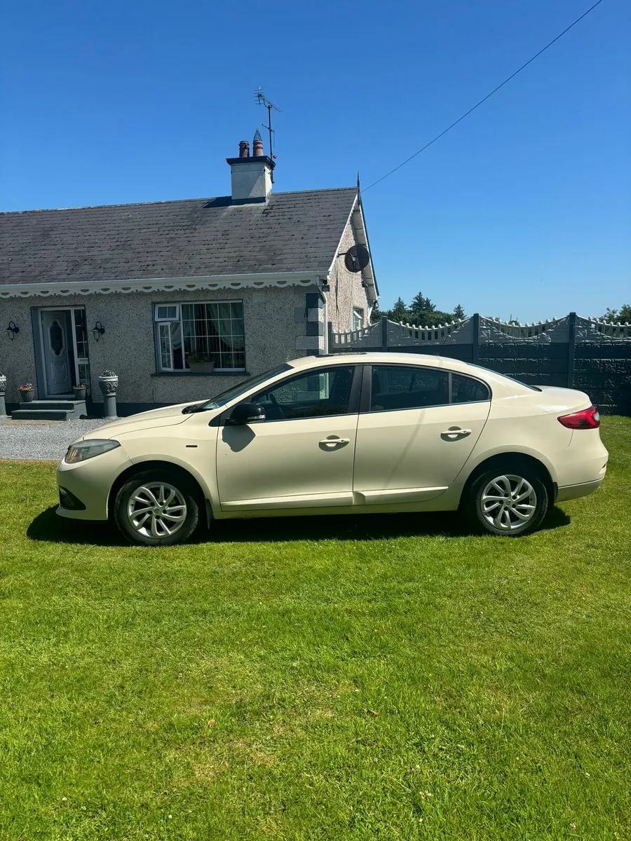 152 RENAULT FLUENCE LIMITED 1.5  DCI - Image 2