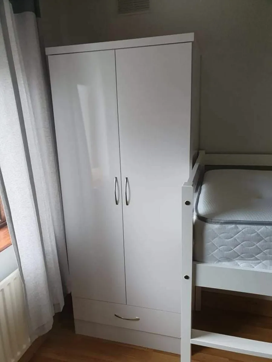 FURNITURE - Image 1