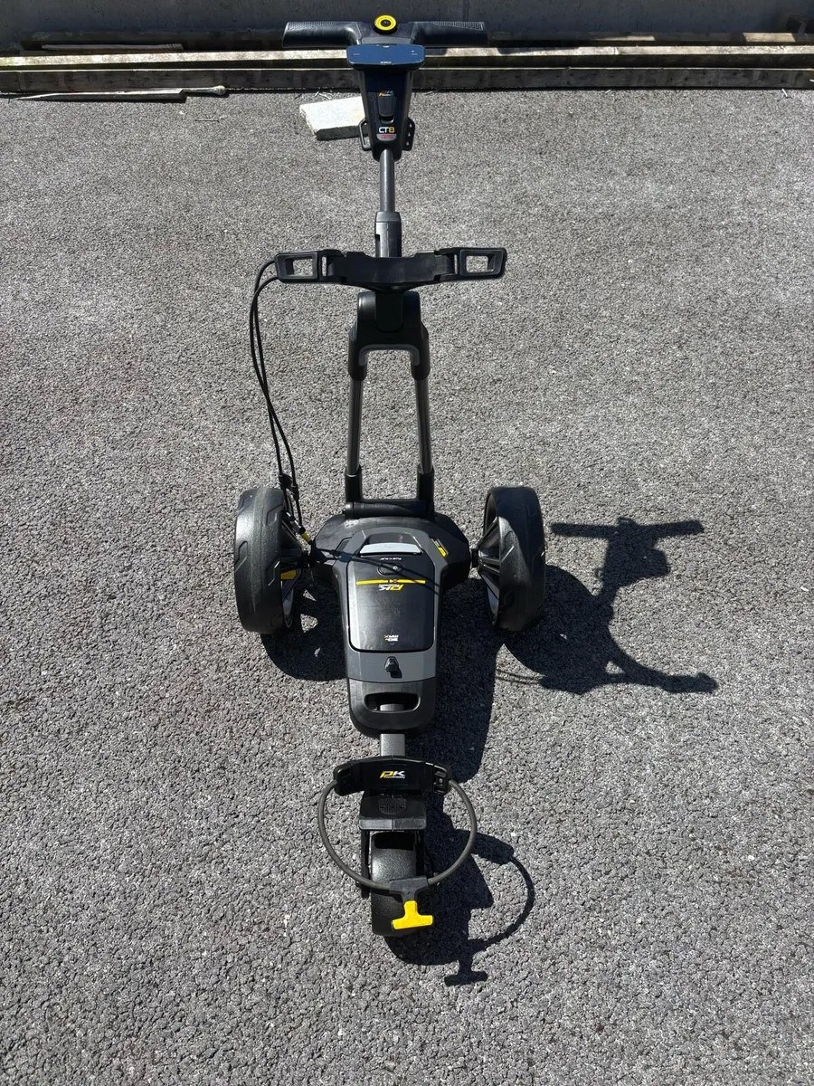 Powakaddy CT8 GPS EBS Golf trolley - Image 2