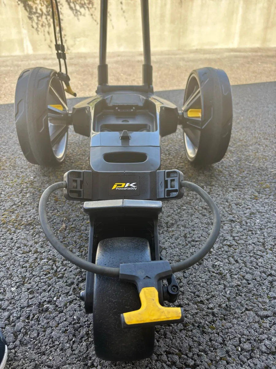 Powakaddy CT8 GPS EBS Golf trolley - Image 3