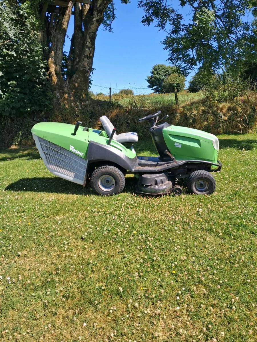 Viking ride on mower - Image 2