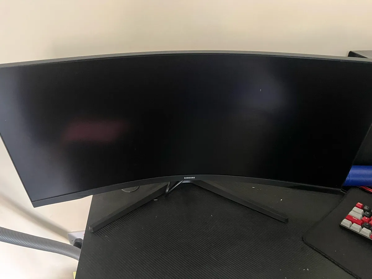 Samsung odyssey G5 34" Curved monitor - Image 3