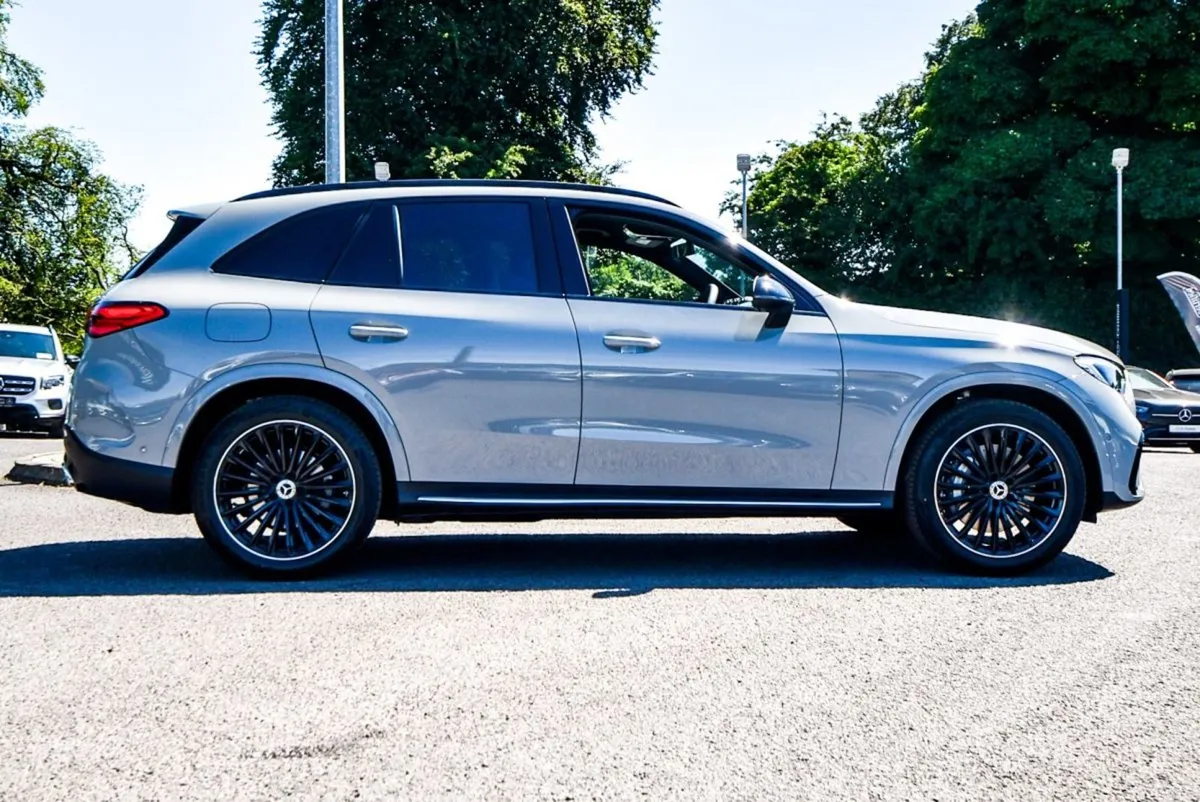 Mercedes-Benz GLC-Class 220d AMG 4matic Night Pac - Image 3