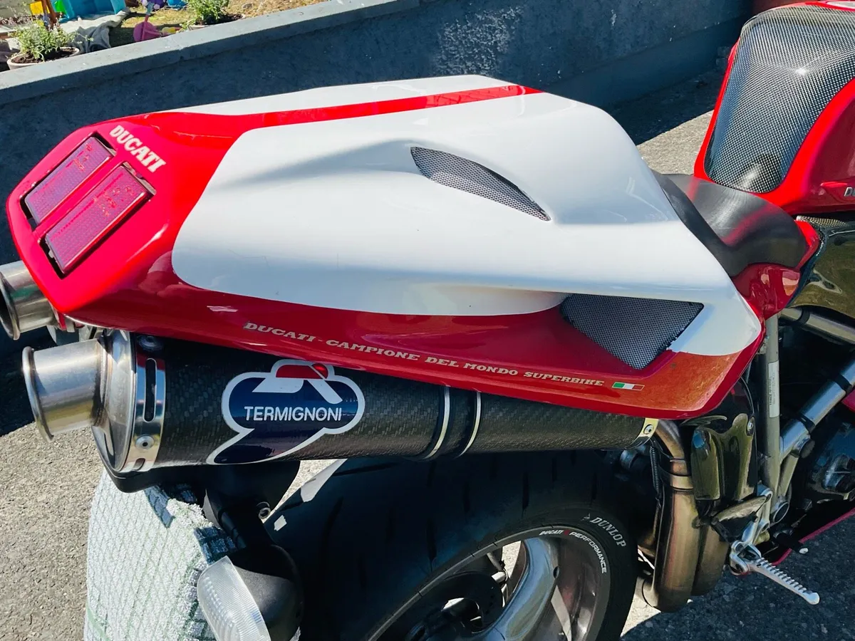 Ducati 748 - Image 4