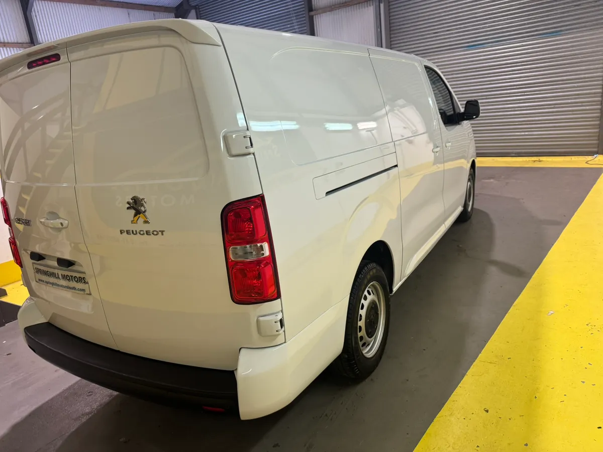 2024 Peugeot Expert Professional LONG 2.0  NO VAT - Image 4