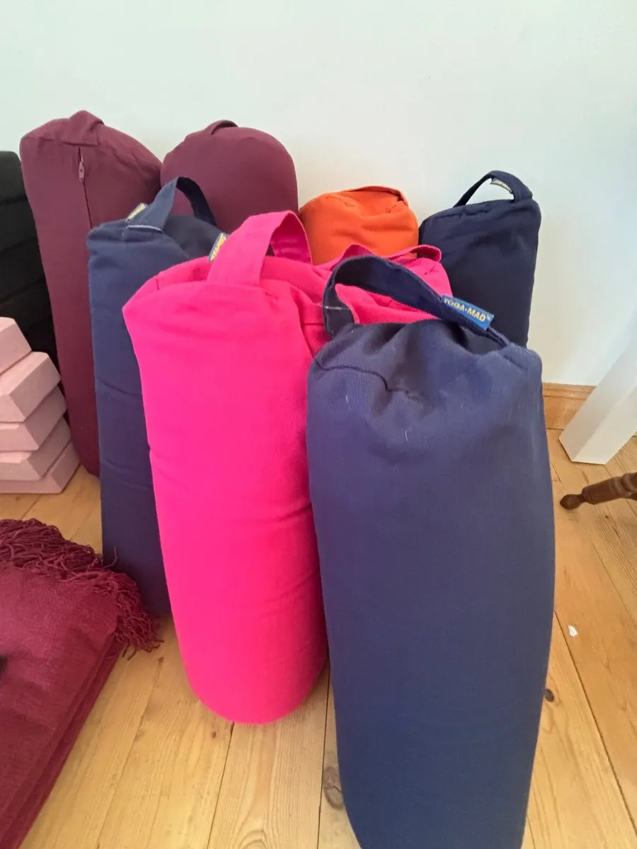 Yoga equipment - Image 2