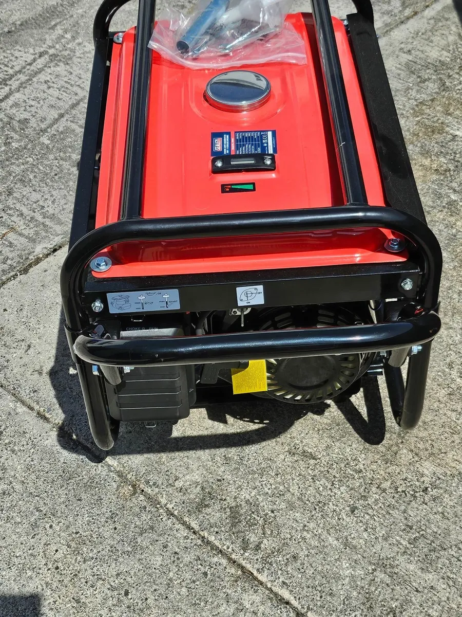Petrol generator - Image 4