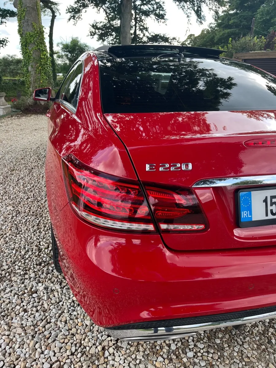 Mercedes-Benz E-Class 2015 - Image 1