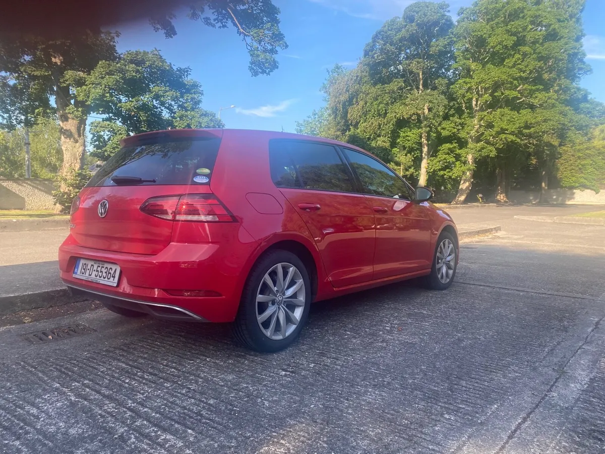 Volkswagen Golf 2019 , 1.2 automatic, low mileage - Image 3