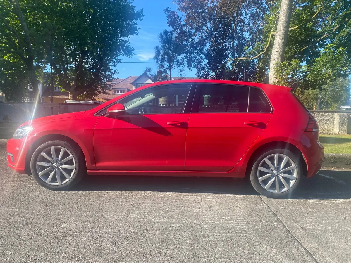 Volkswagen Golf 2019 , 1.2 automatic, low mileage - Image 4