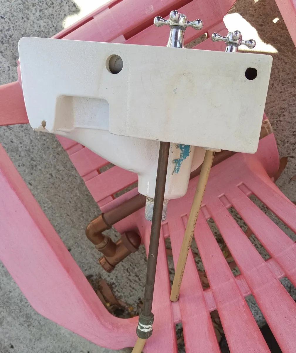 corner sink - Image 2